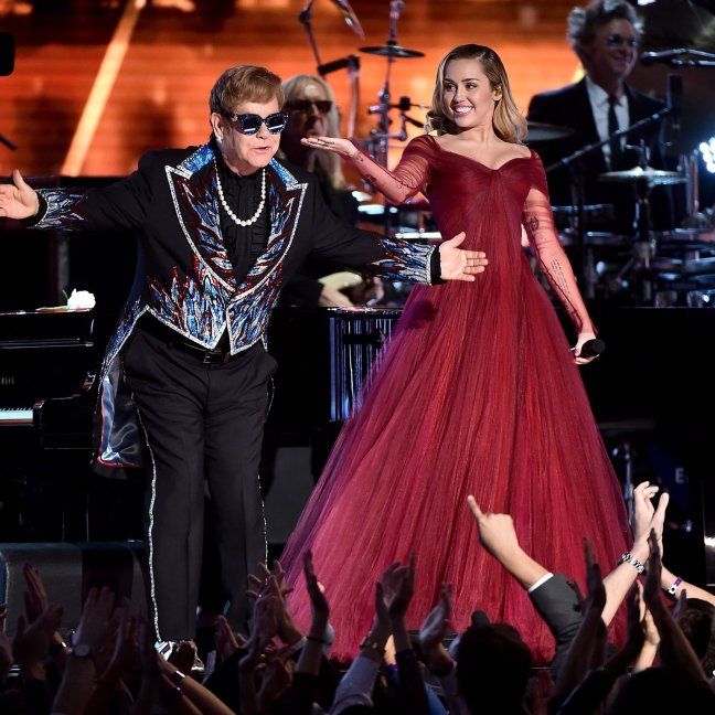Elton-John-Miley-Cyrus-Performance-2018-Grammys.jpg